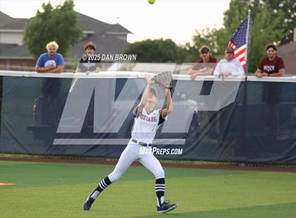 Thumbnail 3 in Sachse vs Rockwall (UIL 6A D1 Bi-District) photogallery.