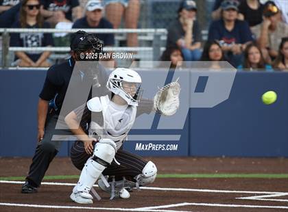 Thumbnail 3 in Sachse vs Rockwall (UIL 6A D1 Bi-District) photogallery.