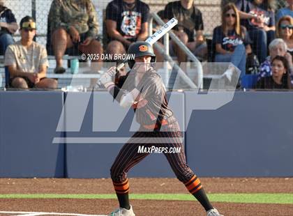 Thumbnail 3 in Sachse vs Rockwall (UIL 6A D1 Bi-District) photogallery.