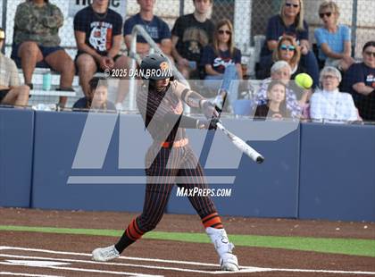 Thumbnail 2 in Sachse vs Rockwall (UIL 6A D1 Bi-District) photogallery.