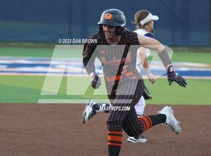 Thumbnail 3 in Sachse vs Rockwall (UIL 6A D1 Bi-District) photogallery.