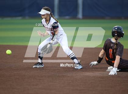 Thumbnail 2 in Sachse vs Rockwall (UIL 6A D1 Bi-District) photogallery.