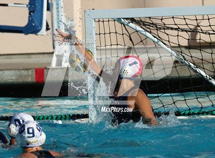 Thumbnail 3 in Clovis vs Leland (Saint Francis Invitational) photogallery.