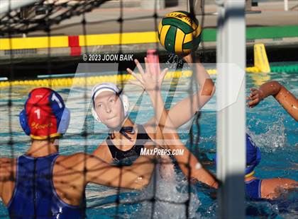 Thumbnail 2 in Clovis vs Leland (Saint Francis Invitational) photogallery.