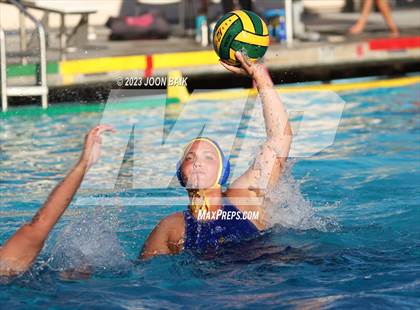 Thumbnail 2 in Clovis vs Leland (Saint Francis Invitational) photogallery.