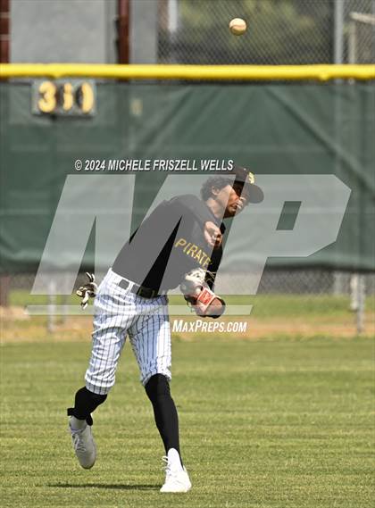 Thumbnail 3 in Kennedy vs San Pedro (73rd Annual Lion's Tournament) photogallery.