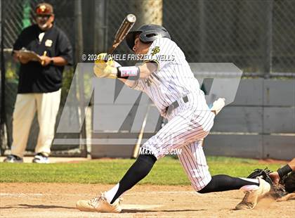 Thumbnail 2 in Kennedy vs San Pedro (73rd Annual Lion's Tournament) photogallery.