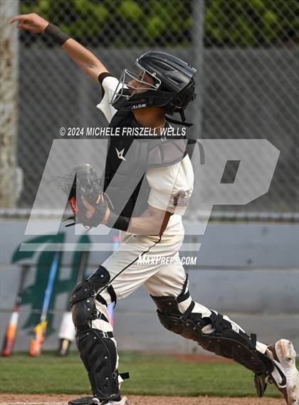 Thumbnail 2 in Kennedy vs San Pedro (73rd Annual Lion's Tournament) photogallery.