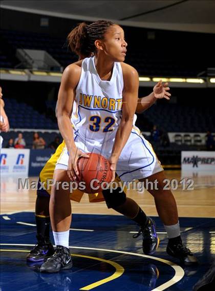 Thumbnail 1 in JW North vs. Lynwood (CIF SS D2AA Final) photogallery.