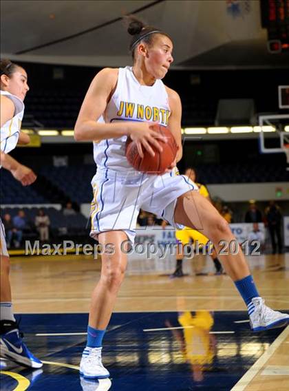 Thumbnail 2 in JW North vs. Lynwood (CIF SS D2AA Final) photogallery.