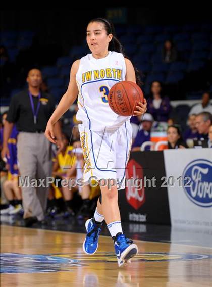 Thumbnail 3 in JW North vs. Lynwood (CIF SS D2AA Final) photogallery.