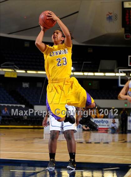 Thumbnail 1 in JW North vs. Lynwood (CIF SS D2AA Final) photogallery.