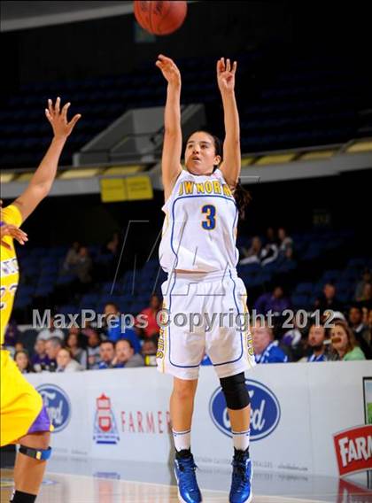 Thumbnail 1 in JW North vs. Lynwood (CIF SS D2AA Final) photogallery.