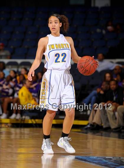 Thumbnail 3 in JW North vs. Lynwood (CIF SS D2AA Final) photogallery.