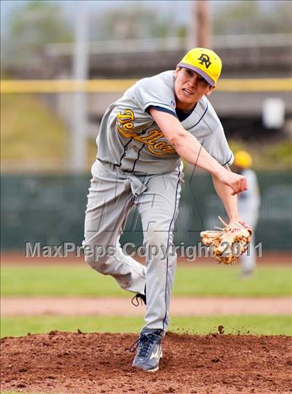 Thumbnail 2 in Del Norte vs. Arcata photogallery.