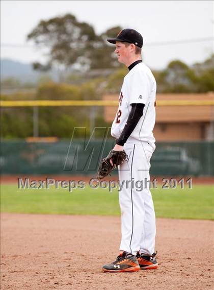 Thumbnail 2 in Del Norte vs. Arcata photogallery.