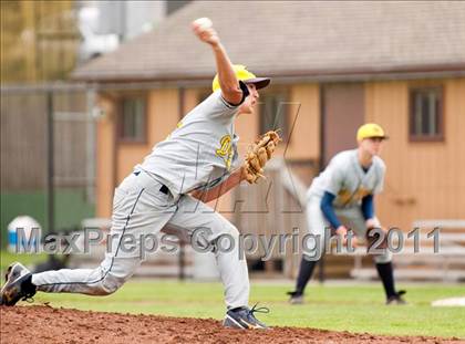 Thumbnail 1 in Del Norte vs. Arcata photogallery.