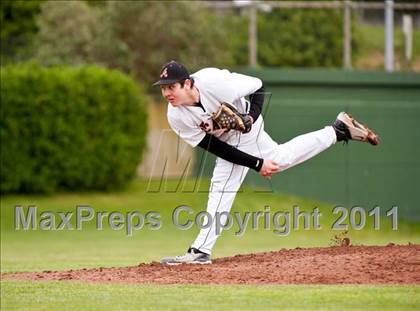 Thumbnail 3 in Del Norte vs. Arcata photogallery.