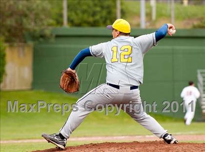 Thumbnail 2 in Del Norte vs. Arcata photogallery.