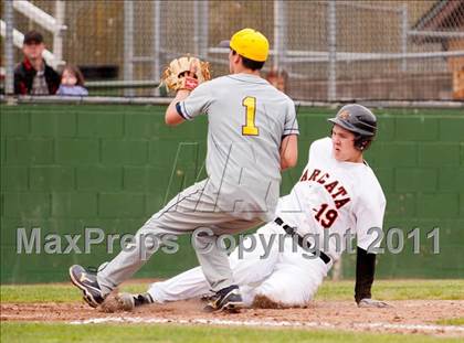 Thumbnail 2 in Del Norte vs. Arcata photogallery.