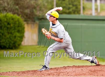 Thumbnail 3 in Del Norte vs. Arcata photogallery.