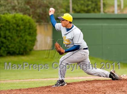 Thumbnail 3 in Del Norte vs. Arcata photogallery.