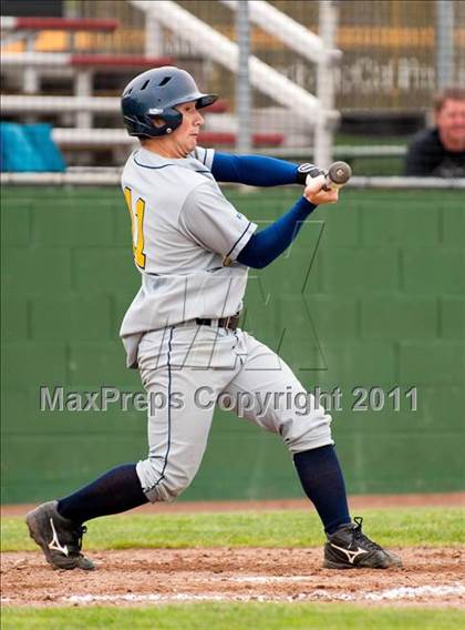 Thumbnail 2 in Del Norte vs. Arcata photogallery.