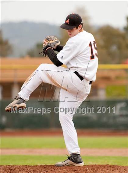 Thumbnail 2 in Del Norte vs. Arcata photogallery.