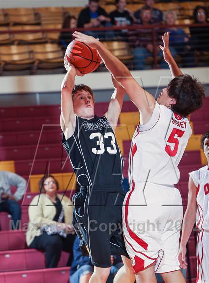 Thumbnail 1 in Bellevue vs. Olney (Fantasy of Lights) photogallery.