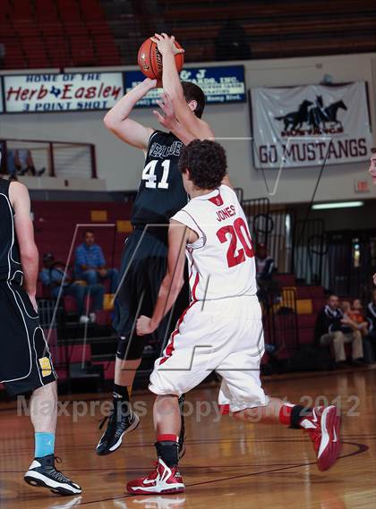 Thumbnail 1 in Bellevue vs. Olney (Fantasy of Lights) photogallery.