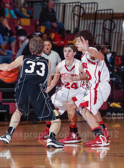 Thumbnail 1 in Bellevue vs. Olney (Fantasy of Lights) photogallery.
