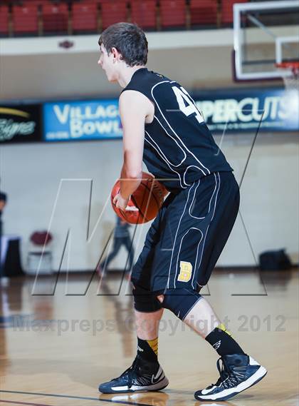 Thumbnail 2 in Bellevue vs. Olney (Fantasy of Lights) photogallery.