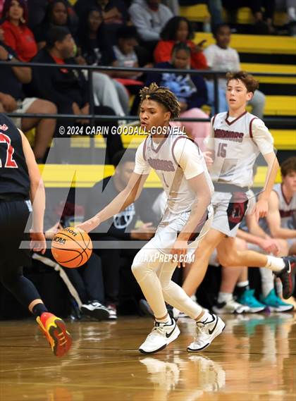 Thumbnail 1 in Living Water Christian vs. New Bern (Hurricane Holiday Classic) photogallery.