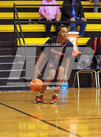 Thumbnail 1 in Living Water Christian vs. New Bern (Hurricane Holiday Classic) photogallery.