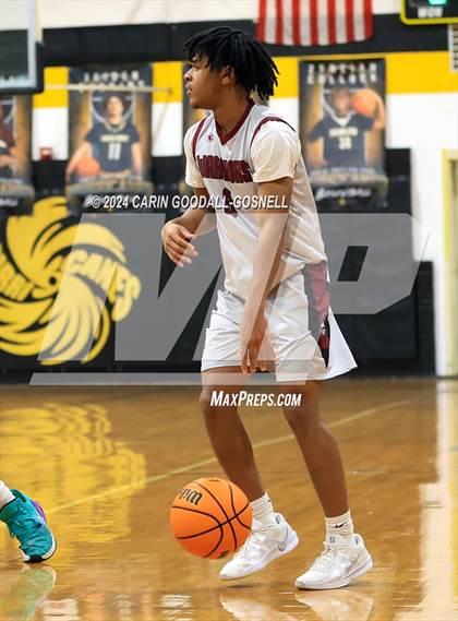 Thumbnail 3 in Living Water Christian vs. New Bern (Hurricane Holiday Classic) photogallery.