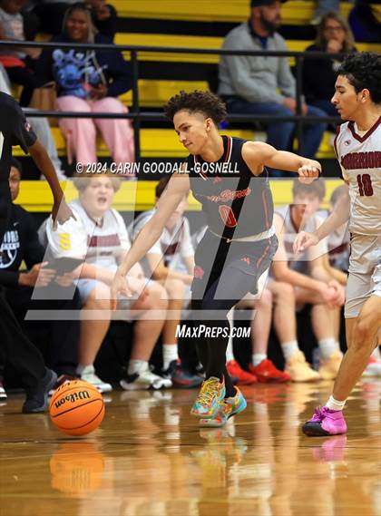 Thumbnail 1 in Living Water Christian vs. New Bern (Hurricane Holiday Classic) photogallery.