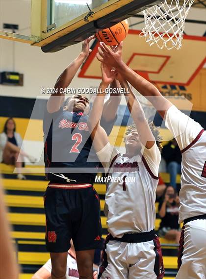 Thumbnail 1 in Living Water Christian vs. New Bern (Hurricane Holiday Classic) photogallery.