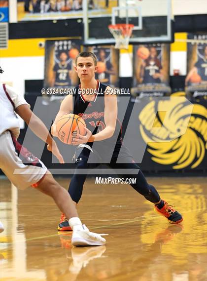 Thumbnail 1 in Living Water Christian vs. New Bern (Hurricane Holiday Classic) photogallery.
