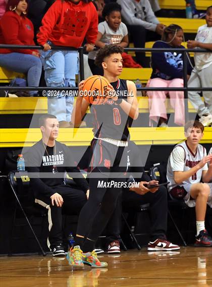 Thumbnail 1 in Living Water Christian vs. New Bern (Hurricane Holiday Classic) photogallery.