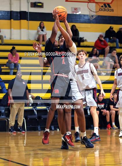 Thumbnail 2 in Living Water Christian vs. New Bern (Hurricane Holiday Classic) photogallery.