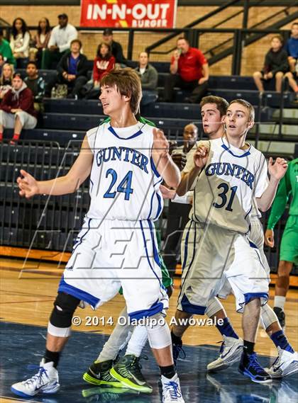 Thumbnail 1 in Tatum vs. Gunter (IN-N-OUT Burger Allen Holiday Invitational) photogallery.