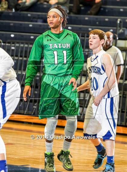 Thumbnail 2 in Tatum vs. Gunter (IN-N-OUT Burger Allen Holiday Invitational) photogallery.