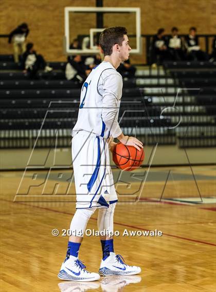 Thumbnail 3 in Tatum vs. Gunter (IN-N-OUT Burger Allen Holiday Invitational) photogallery.