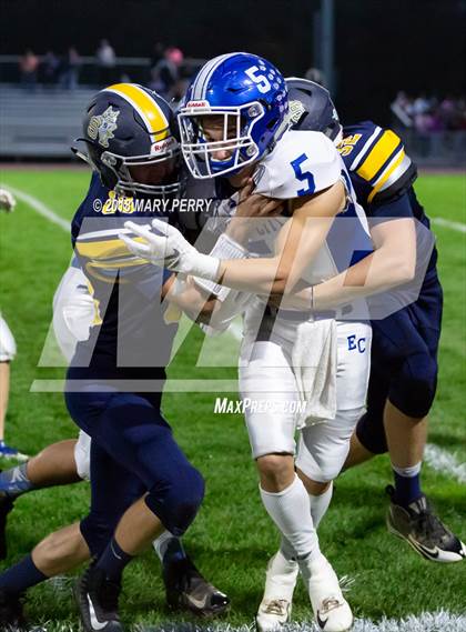 Thumbnail 2 in Lincoln @ Shenango photogallery.