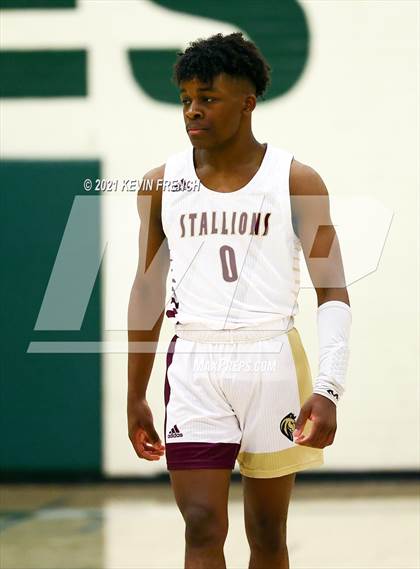 Thumbnail 2 in Shadow Ridge vs. Verrado (Horizon Holiday Tournament) photogallery.