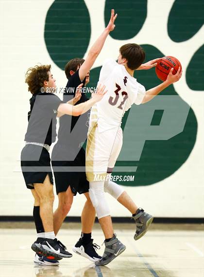 Thumbnail 1 in Shadow Ridge vs. Verrado (Horizon Holiday Tournament) photogallery.
