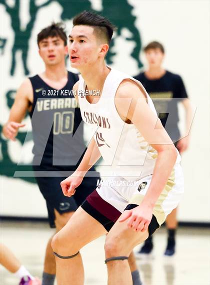 Thumbnail 2 in Shadow Ridge vs. Verrado (Horizon Holiday Tournament) photogallery.
