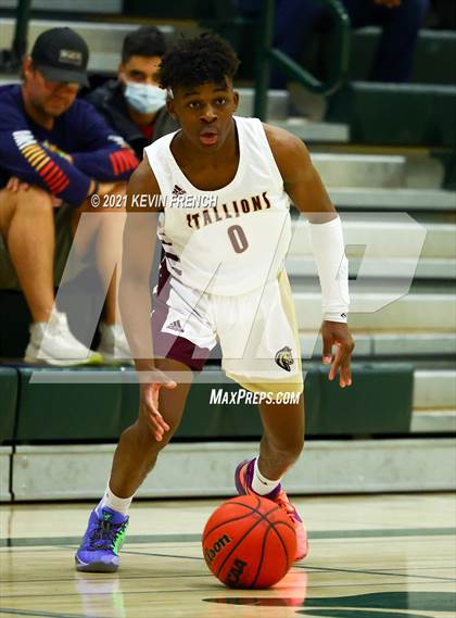 Thumbnail 2 in Shadow Ridge vs. Verrado (Horizon Holiday Tournament) photogallery.