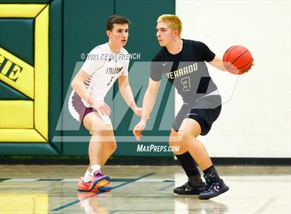 Thumbnail 2 in Shadow Ridge vs. Verrado (Horizon Holiday Tournament) photogallery.