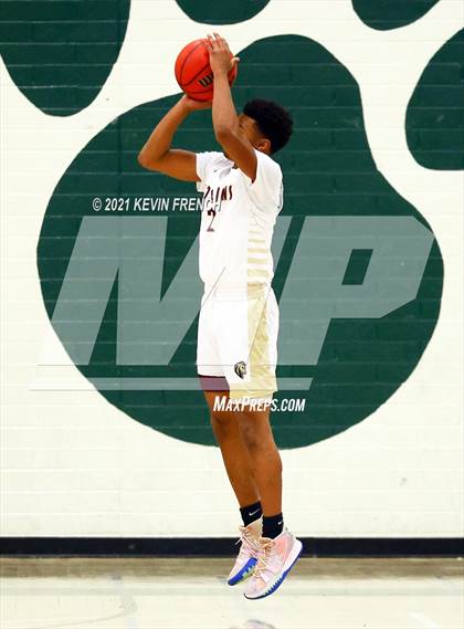 Thumbnail 3 in Shadow Ridge vs. Verrado (Horizon Holiday Tournament) photogallery.